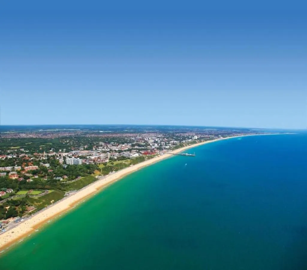 Holiday home Bournecoast: Home With Garden-Wifi-Parking-Hb7352 Bournemouth